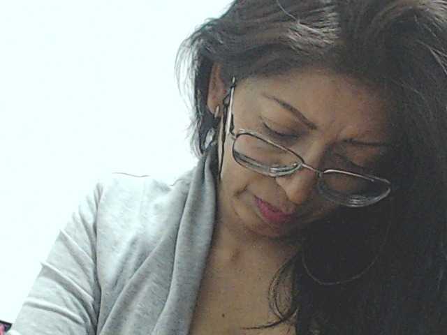 KATYY-HOTTT
