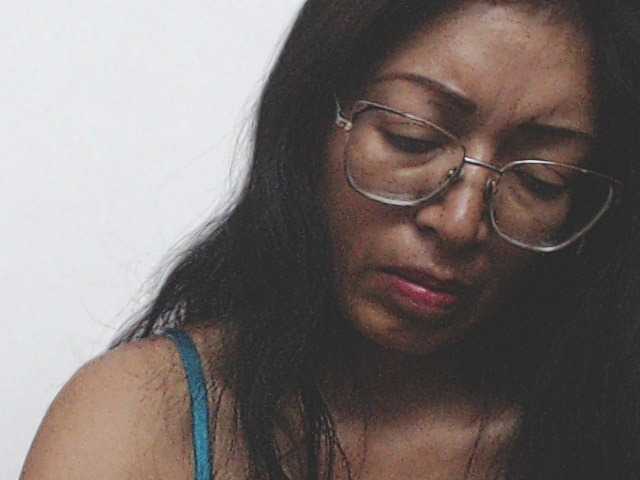 HOTTTSKIN live cam on BongaCams