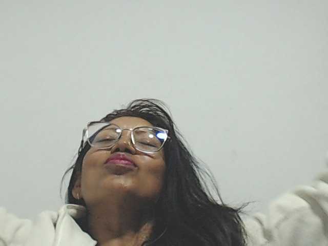 KATYY-HOTTT