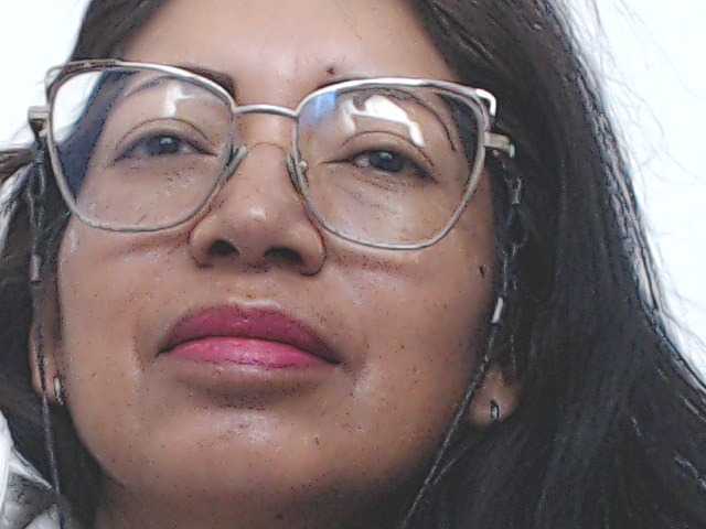 HOTTTSKIN live cam on BongaCams