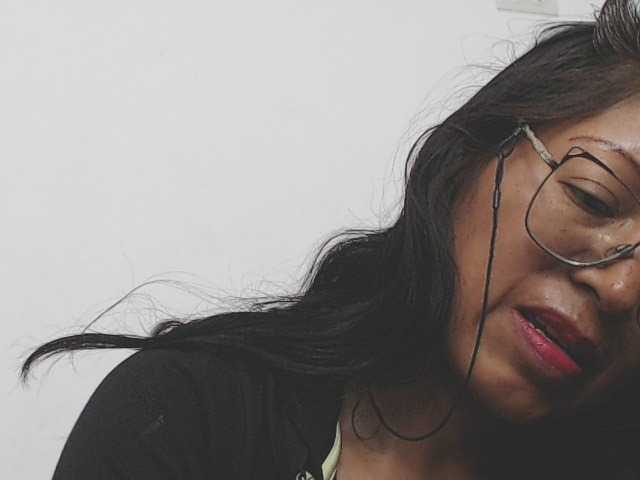 KATYY-HOTTT