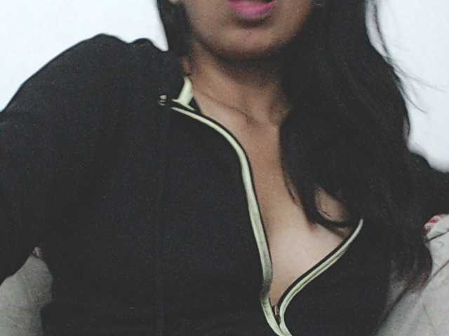 KATYY-HOTTT