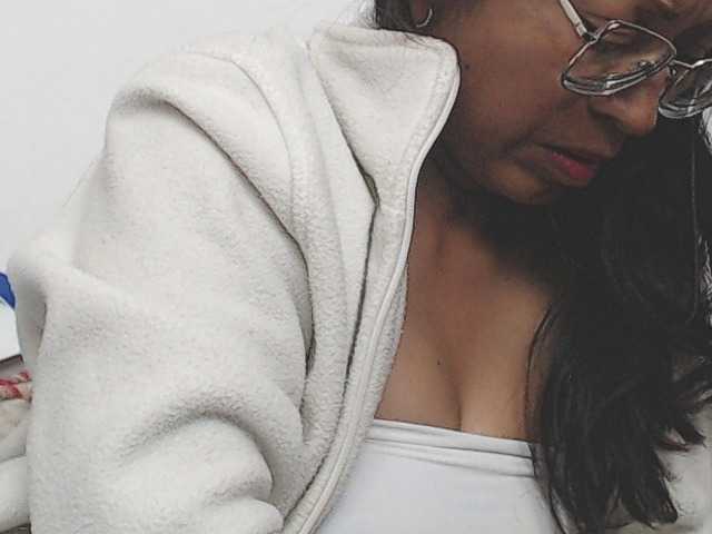 KATYY-HOTTT