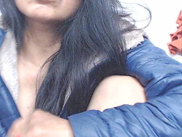 HOTTTSKIN, en directo ahora en BongaCams