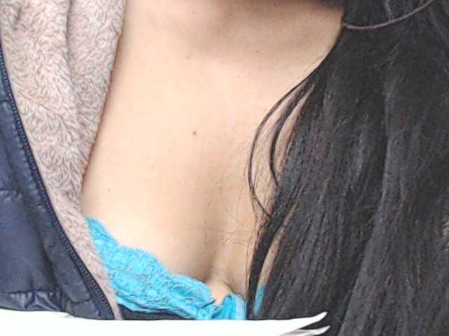 HOTTTSKIN live cam on BongaCams