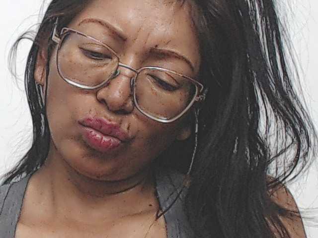 KATYY-HOTTT