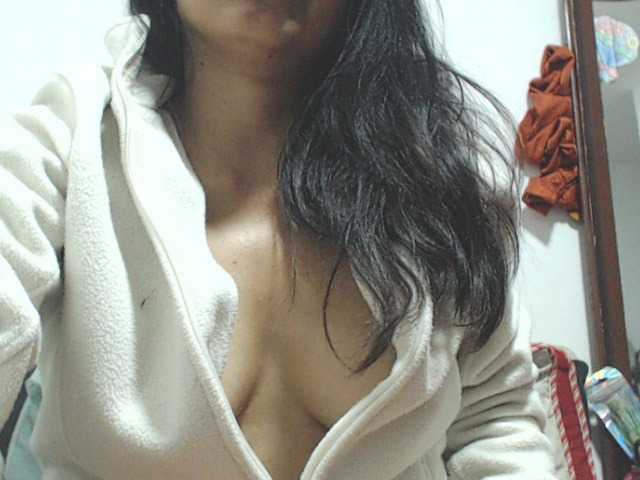 HOTTTSKIN, en vivo ahora en BongaCams