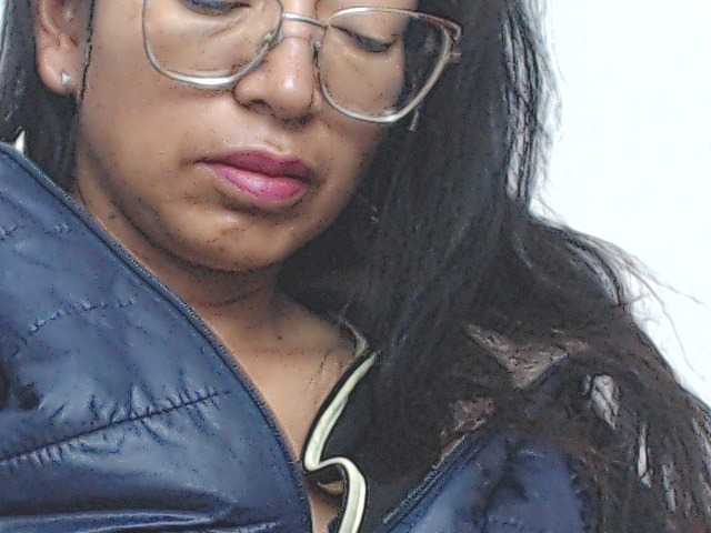 KATYY-HOTTT