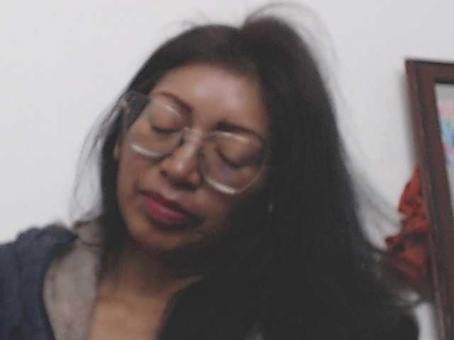 KATYY-HOTTT