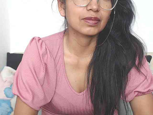 KATYY-HOTTT webcam