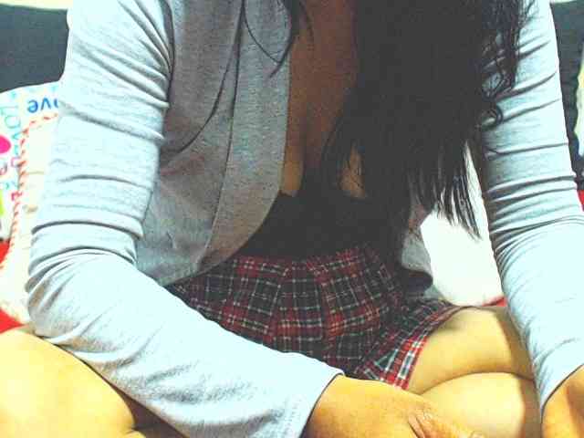 KATYY-HOTTT webcam