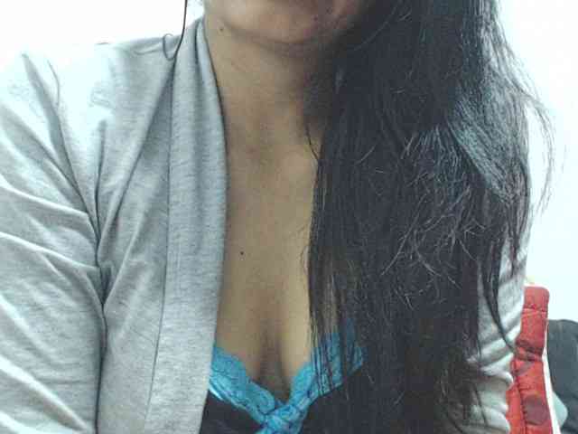 KATYY-HOTTT webcam