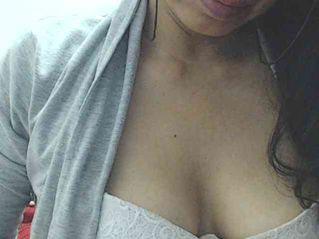 KATYY-HOTTT webcam