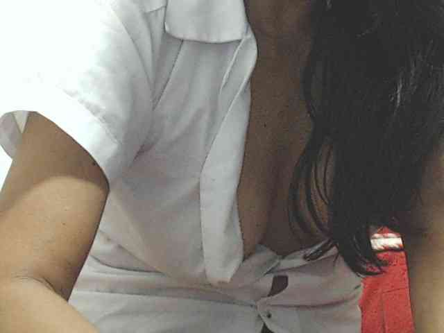 KATYY-HOTTT webcam