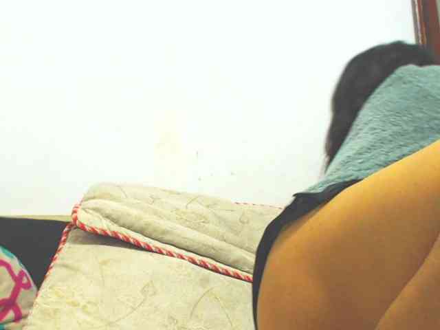 KATYY-HOTTT webcam
