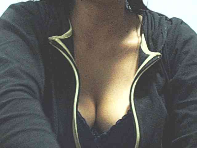 KATYY-HOTTT webcam