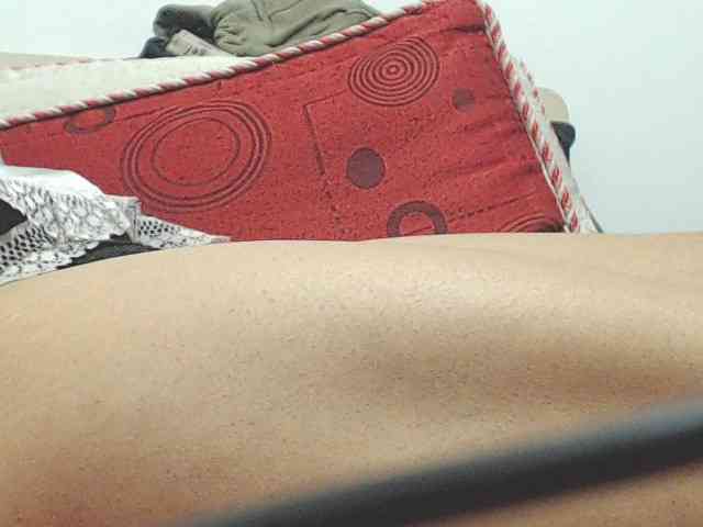 KATYY-HOTTT webcam