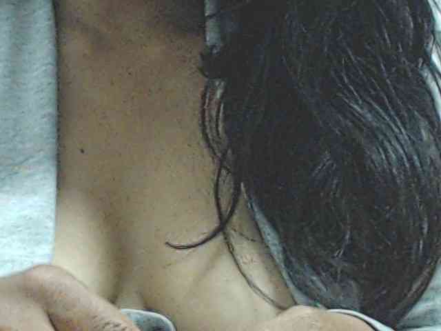 KATYY-HOTTT webcam