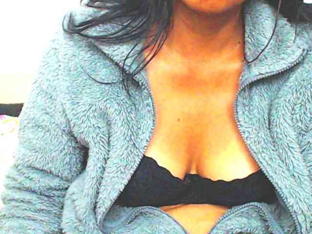 KATYY-HOTTT webcam