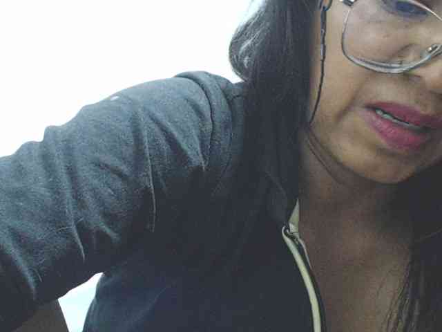 KATYY-HOTTT webcam