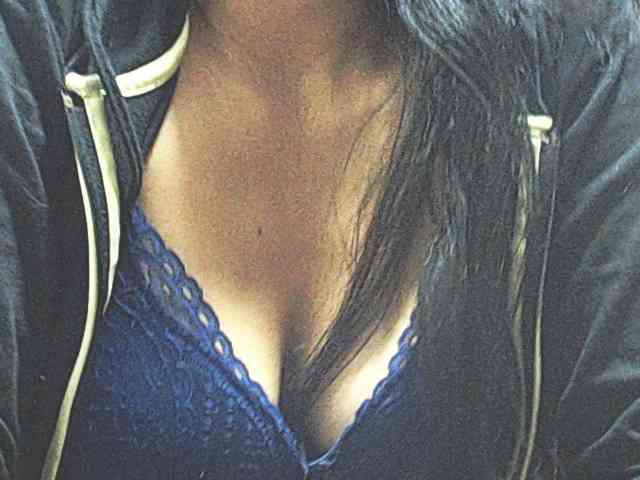 KATYY-HOTTT webcam