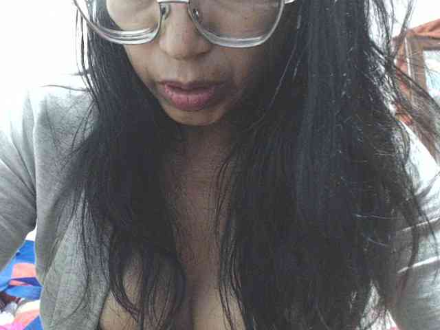 KATYY-HOTTT webcam