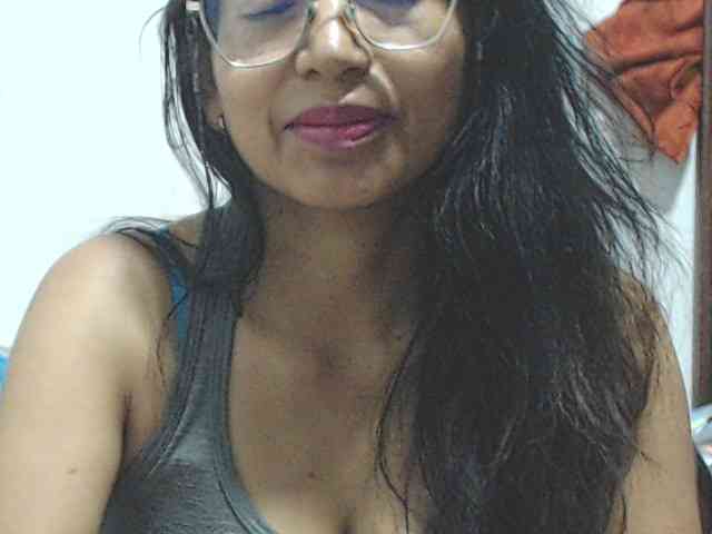 KATYY-HOTTT webcam