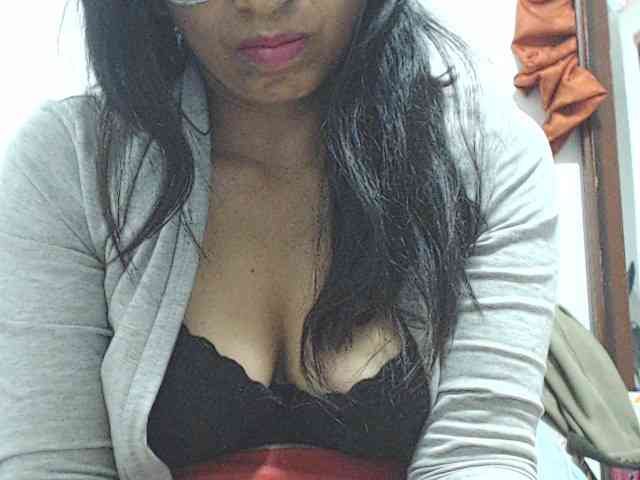 KATYY-HOTTT webcam