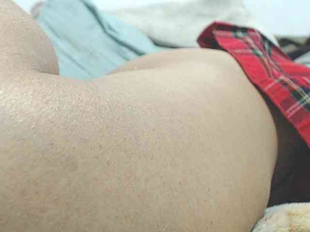 KATYY-HOTTT webcam