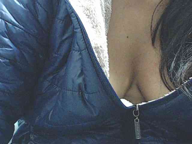 KATYY-HOTTT webcam