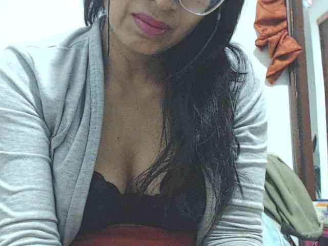 KATYY-HOTTT webcam