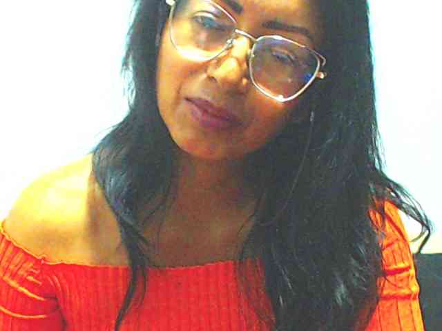 KATYY-HOTTT webcam