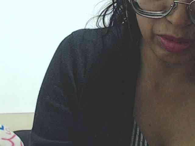 KATYY-HOTTT webcam
