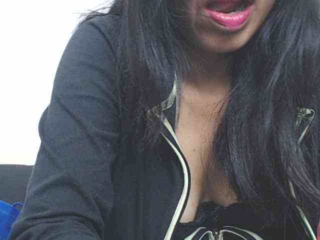 KATYY-HOTTT webcam