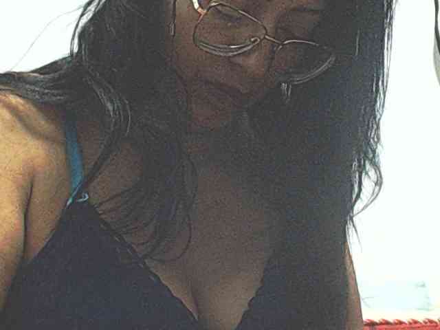 KATYY-HOTTT webcam