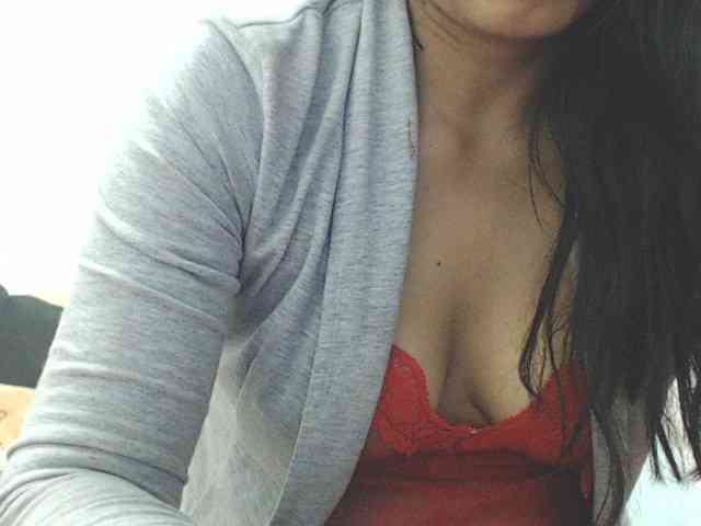 KATYY-HOTTT webcam