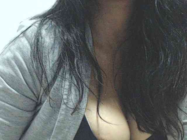 KATYY-HOTTT webcam