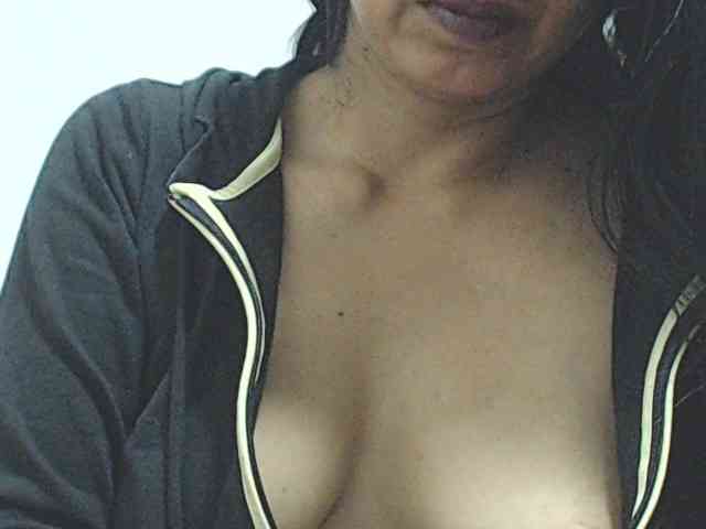 KATYY-HOTTT webcam