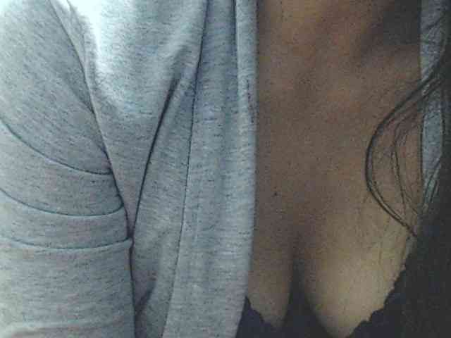 KATYY-HOTTT webcam