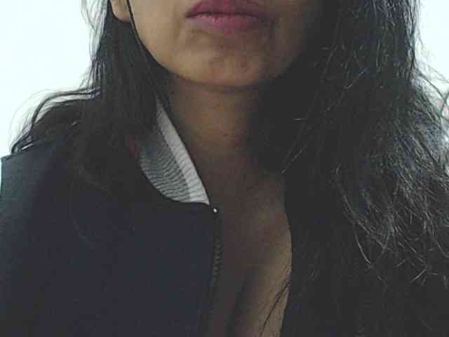 KATYY-HOTTT webcam
