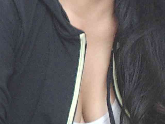 KATYY-HOTTT webcam