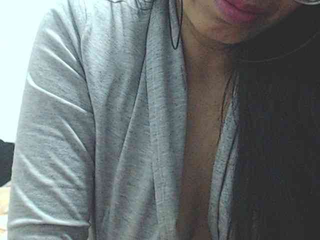 KATYY-HOTTT webcam