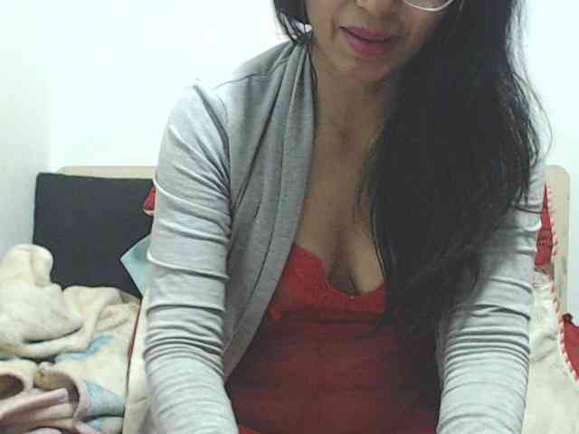 KATYY-HOTTT webcam