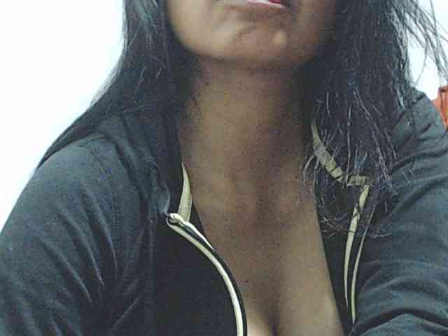 KATYY-HOTTT webcam