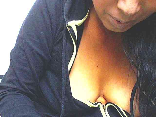 KATYY-HOTTT webcam