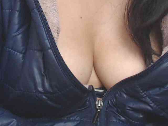 KATYY-HOTTT webcam
