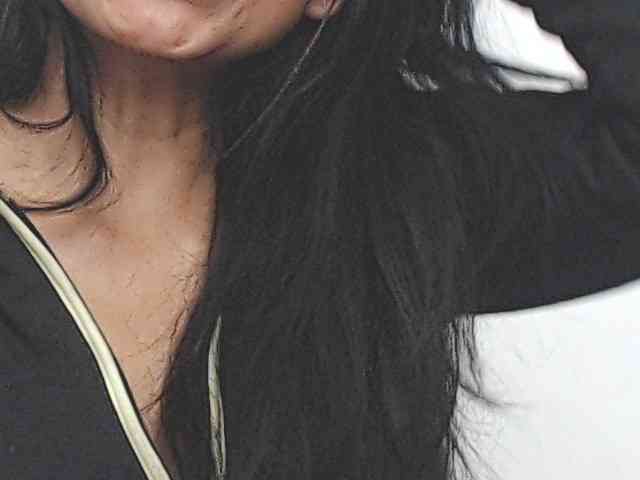 KATYY-HOTTT webcam