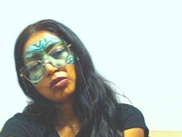 KATYY-HOTTT webcam