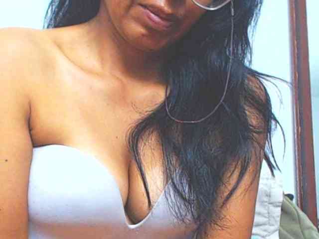 KATYY-HOTTT webcam