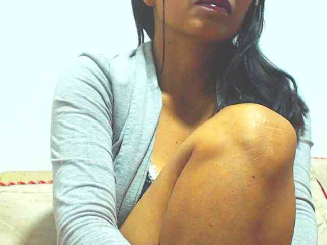 KATYY-HOTTT webcam
